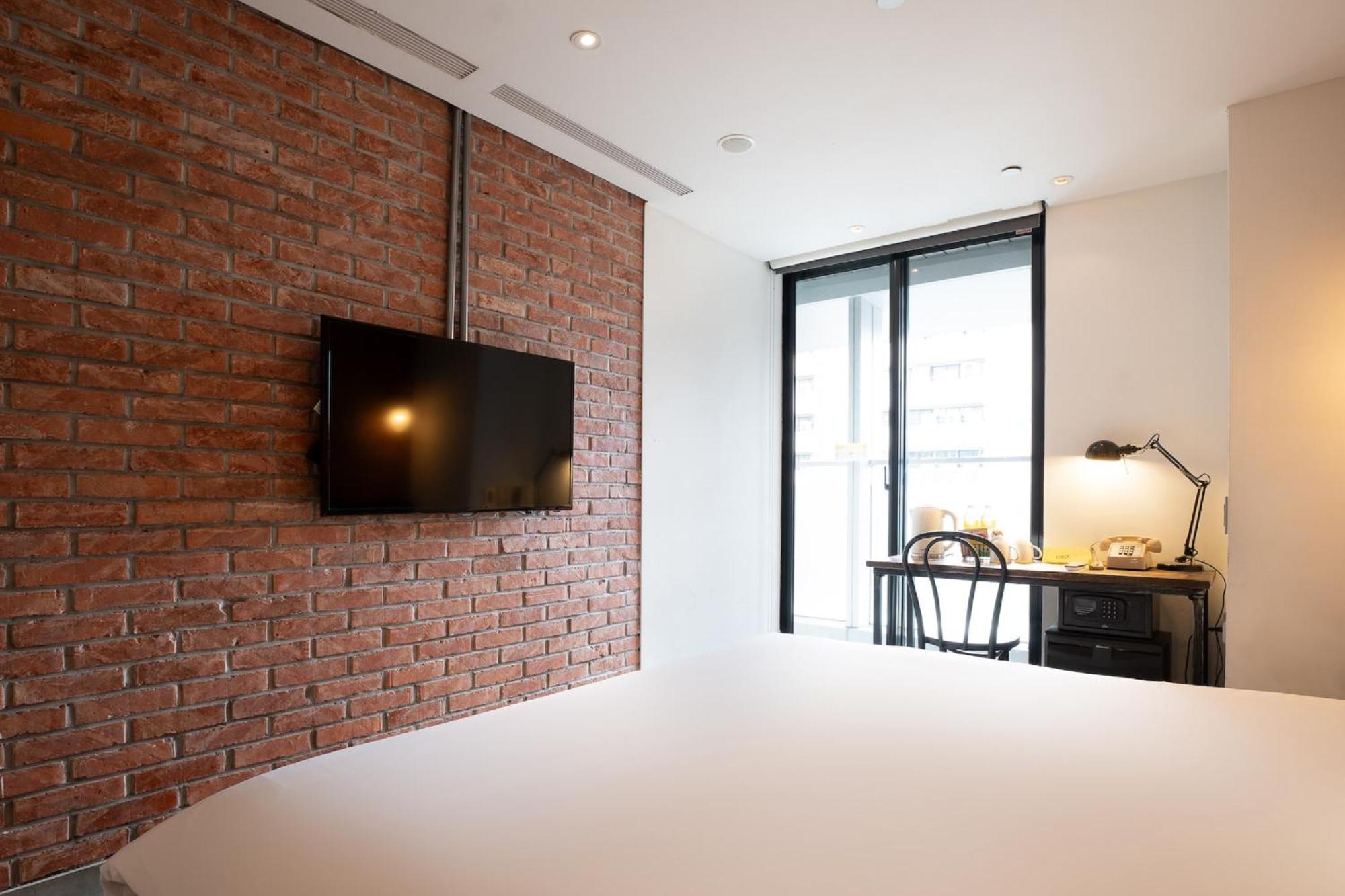 Check Inn Taipei Songjiang Exterior foto