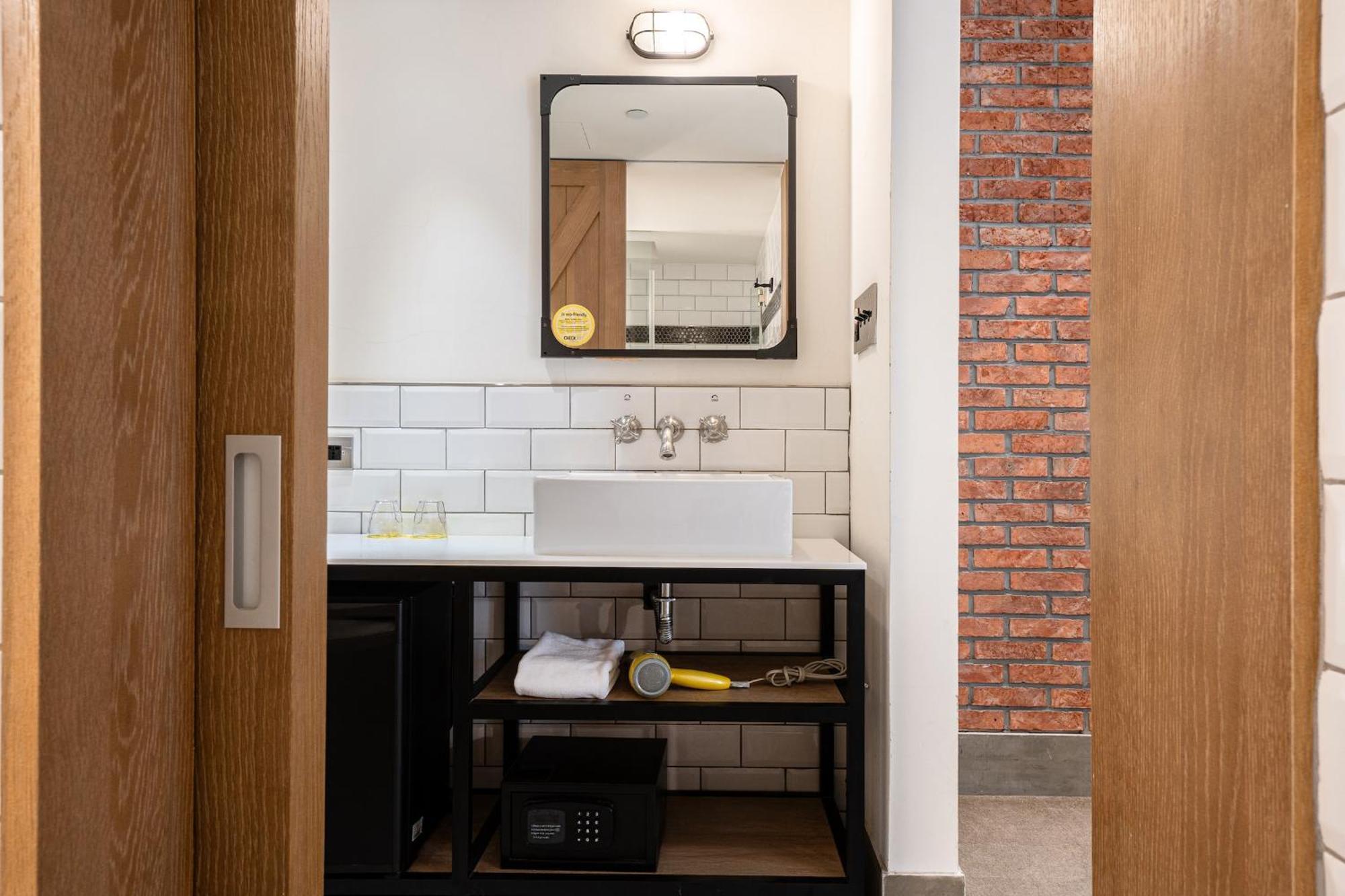 Check Inn Taipei Songjiang Exterior foto